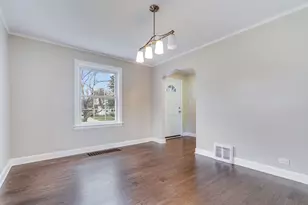1319 Highridge Pkwy, Westchester, IL 60154 - Photo 5