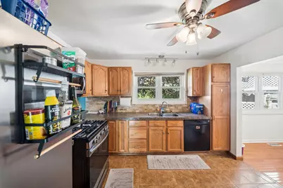 1160 Bramble Avenue, Bolingbrook, IL 60490 - Photo 7