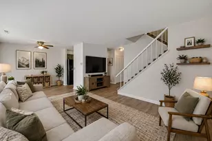 526 Alton Ct, Carol Stream, IL 60188 - Photo 3