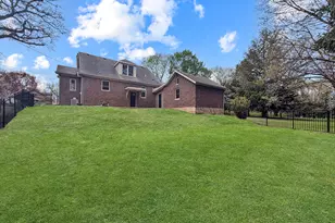 1720 W Harrison St, Freeport, IL 61032 - Photo 3