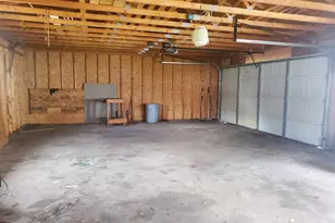 321 E Seminary Ave, Onarga, IL 60955 - Photo 5