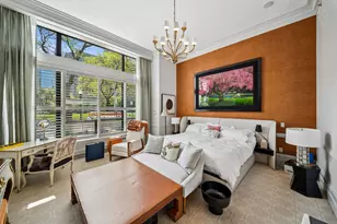 270 E Pearson St, Chicago, IL 60611 - Photo 9