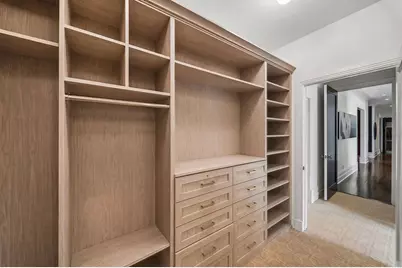 270 E Pearson Street #101, Chicago, IL 60611 - Photo 15