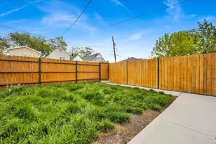 1821 N Tripp Ave, Chicago, IL 60639 - Photo 39