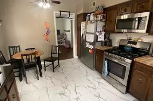 290 W Elm Park Ave, Elmhurst, IL 60126 - Photo 9