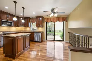 301 Greenfield Rd, Shorewood, IL 60404 - Photo 13