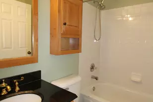 2554 Dickens Dr, Aurora, IL 60503 - Photo 11
