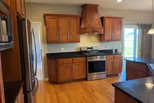 24440 Norwood Dr, Plainfield, IL 60585 - Photo 5