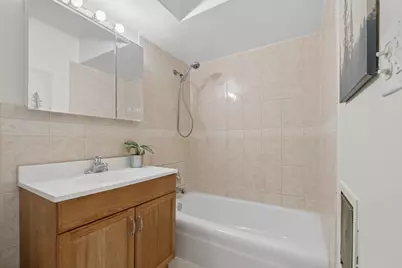 7432 Washington Street #202, Forest Park, IL 60130 - Photo 13