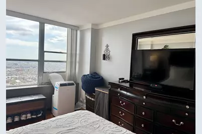 655 W Irving Park Road #5013, Chicago, IL 60613 - Photo 13
