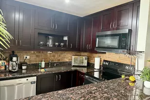655 W Irving Park Rd, Chicago, IL 60613 - Photo 9
