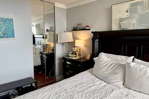 655 W Irving Park Rd, Chicago, IL 60613 - Photo 11