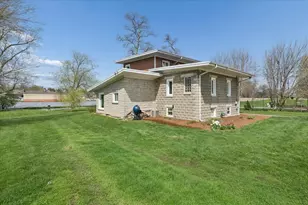 34 S River St, South Elgin, IL 60177 - Photo 25