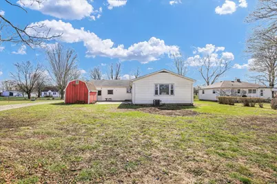 341 W Spruce Street, Paxton, IL 60957 - Photo 31