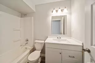526 King Arthur Way, Bolingbrook, IL 60440 - Photo 19