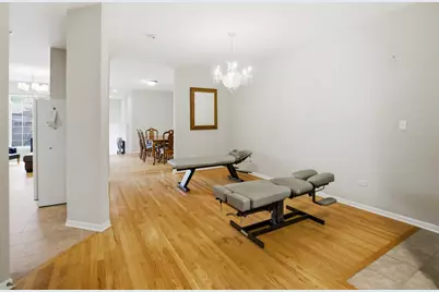 4243 Linden Tree Lane, Glenview, IL 60026 - Photo 11