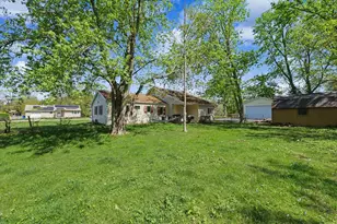 5555 Thrush Ave, Decatur, IL 62521 - Photo 19