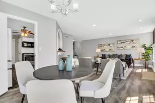38312 Imperial Ln, Beach Park, IL 60087 - Photo 11
