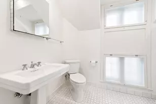 235 1/2 Greenwood St, Evanston, IL 60201 - Photo 13