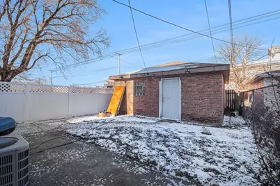 7524 W 63rd Place, Summit, IL 60501 - Photo 29
