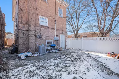 7524 W 63rd Place, Summit, IL 60501 - Photo 31