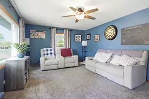 18655 Sherman St, Lansing, IL 60438 - Photo 7