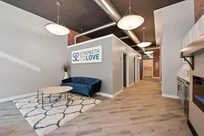 2136 W Belmont Avenue #1, Chicago, IL 60618 - Photo 5