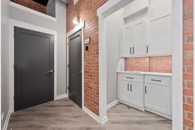 2136 W Belmont Avenue #1, Chicago, IL 60618 - Photo 11
