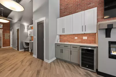 2136 W Belmont Avenue #1, Chicago, IL 60618 - Photo 7