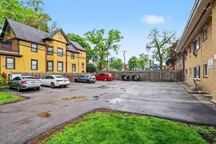 135 S Kenilworth Ave, Oak Park, IL 60302 - Photo 15