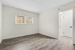 135 S Kenilworth Ave, Oak Park, IL 60302 - Photo 9