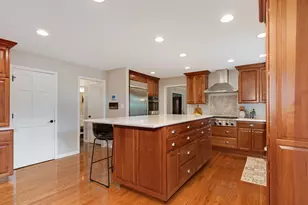 1385 Ginger Ln, Naperville, IL 60565 - Photo 13