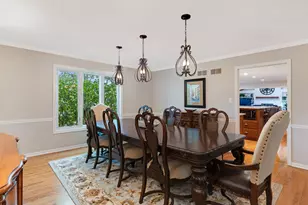 1385 Ginger Ln, Naperville, IL 60565 - Photo 15