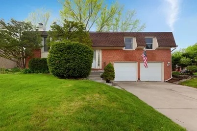 3990 Hudson Drive, Hoffman Estates, IL 60192 - Photo 1