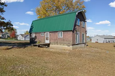 144 Pawnee Drive, Loda, IL 60948 - Photo 3