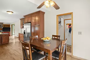 1208 Thrun Dr, Batavia, IL 60510 - Photo 13