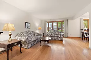 6612 W 92nd St, Oak Lawn, IL 60453 - Photo 3