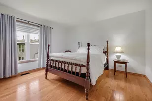 2426 Wild Cherry Ct, Aurora, IL 60506 - Photo 15