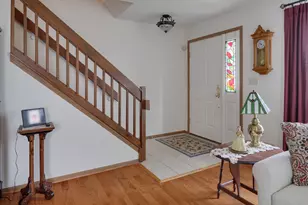 2426 Wild Cherry Ct, Aurora, IL 60506 - Photo 3
