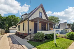 514 W Park Ave, Aurora, IL 60506 - Photo 1