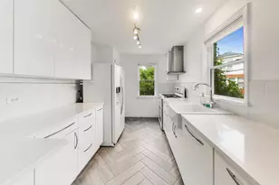 5454 W Gettysburg St, Chicago, IL 60630 - Photo 9