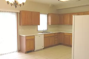 2041 Lisbon Rd, Morris, IL 60450 - Photo 11