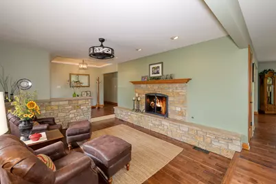 704 N First Street, Elburn, IL 60119 - Photo 3