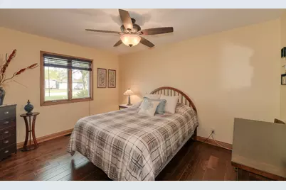 704 N First Street, Elburn, IL 60119 - Photo 19