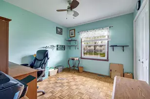 33 Walpole Rd, Elk Grove Village, IL 60007 - Photo 17
