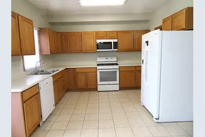 2041 Lisbon Road #B, Morris, IL 60450 - Photo 7