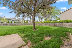 1280 N Ashland Ave, Palatine, IL 60074 - Photo 27