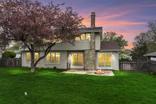 1280 N Ashland Ave, Palatine, IL 60074 - Photo 23