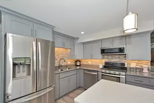 3741 W 121st St, Alsip, IL 60803 - Photo 9