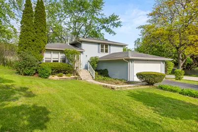 405 N Glengarry Drive, Geneva, IL 60134 - Photo 3